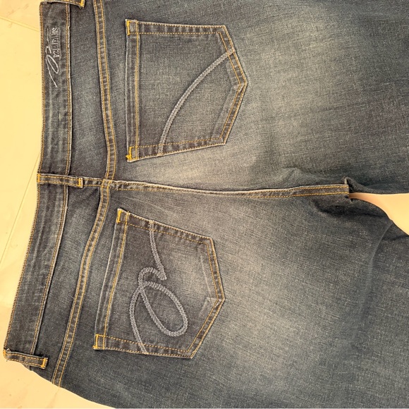 3 Stylish PZI Women's Jeans - Picture 4 of 16